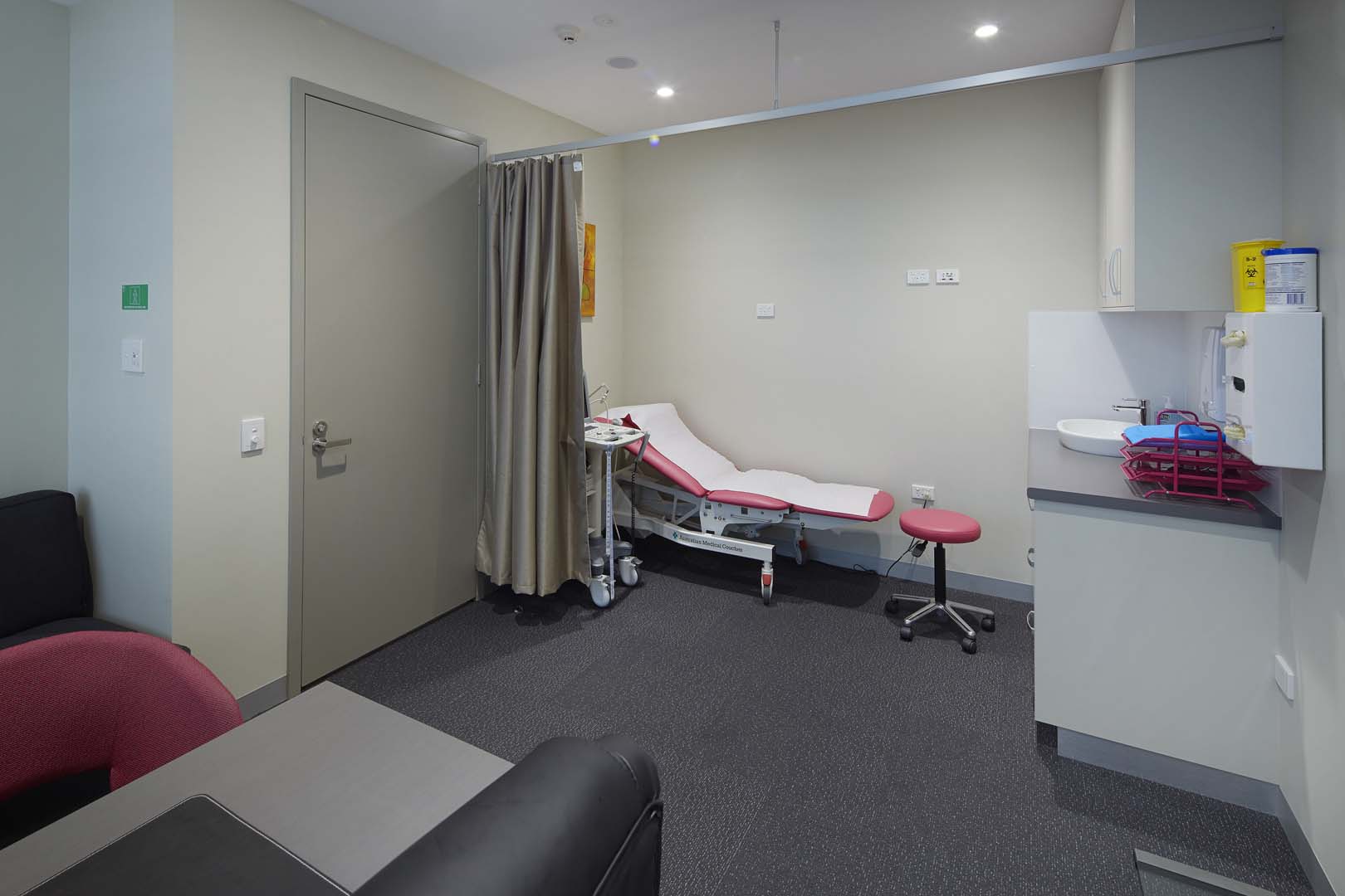 Perth Womens Specialist Clinic :: Medifit Design & Construct - Award ...